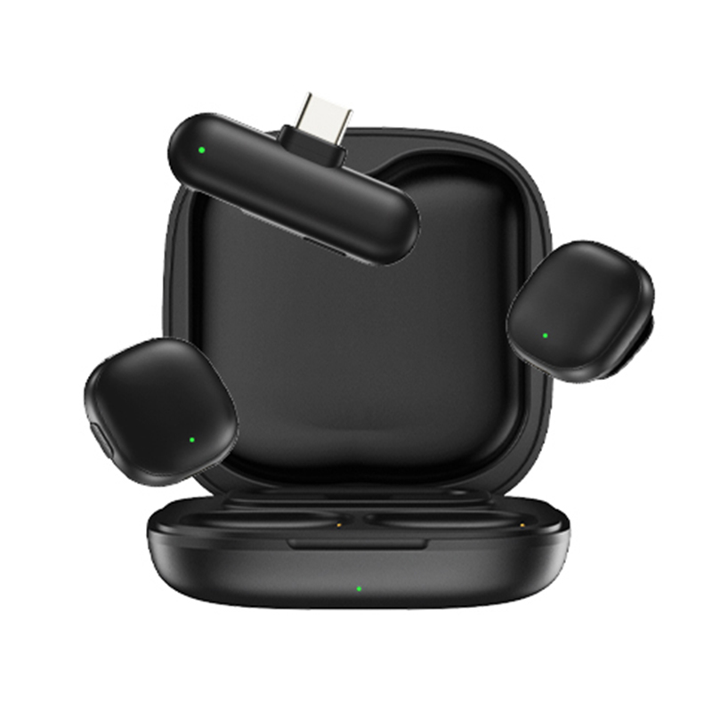 AI Noise-canceling Lapel Mic for Professionals